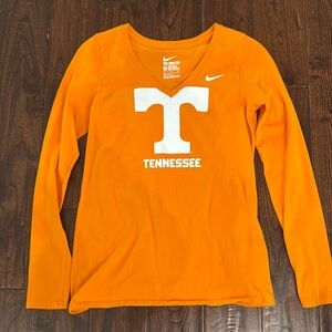 Women’s Nike Tennessee Volunteers Long Sleeve Shirt Size Medium